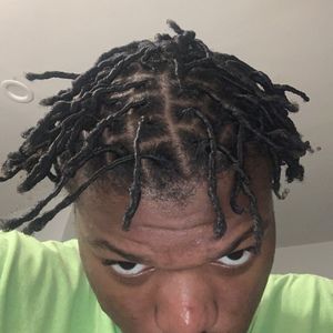 Meet your Posher, Cameron